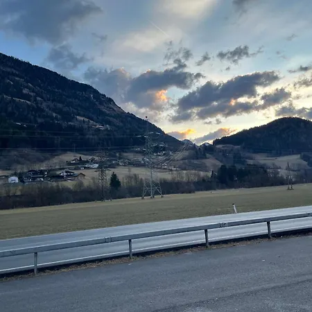 Hotel Penker Wirt Bank *