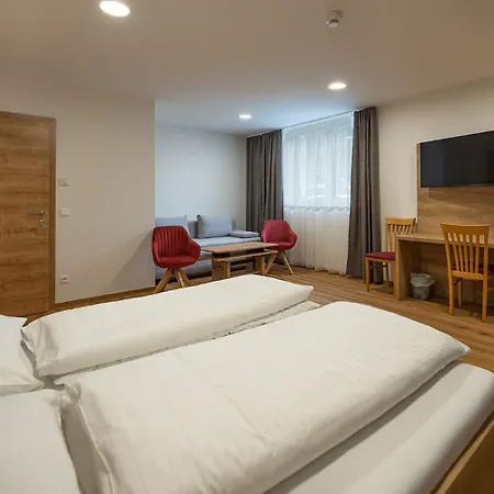 Penker Wirt Bank Hotel