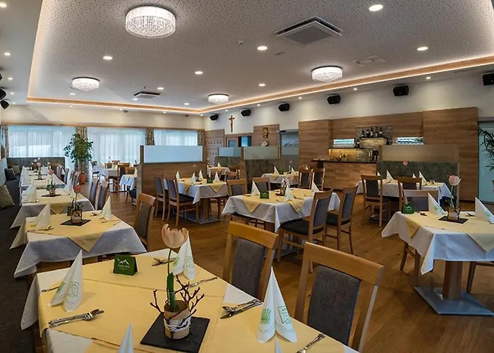 Penker Wirt Bank Hotel